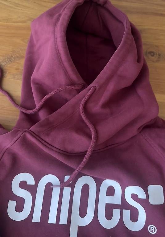 Maglioni & Felpe: Hoodie / Kapuzenpullover – Usato da Gattikon venduto da laila.e_ 1