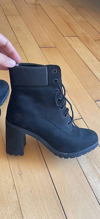 Timberland Chaussures femmes: Winterstiefel Timberland 36 – D'occasion à Zürich par jasisl 1