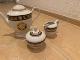 neues Kaffee / Tee Set mit Mäander Muster