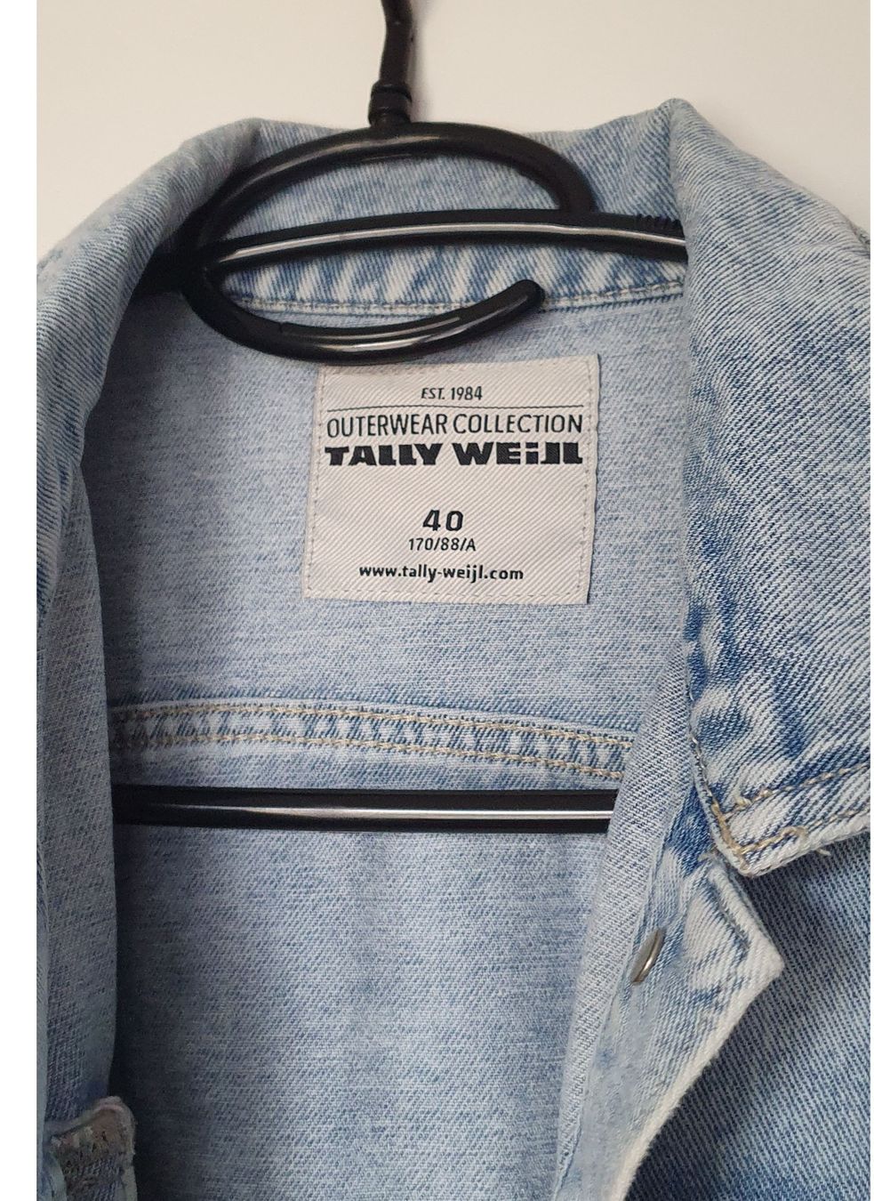 Tally Weijl Jacken: Tally Weijl Hellblaue Jeansjacke – Gebraucht aus Niederteufen von Mira_72 3