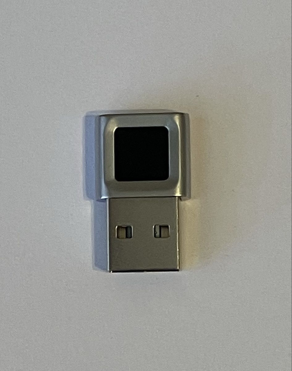 Laufwerke & Adapter: Fingerabruckscanner USB kompatibel zu Windows Hello – Neu (gemäss Beschreibung) aus lyssach von Fisch40