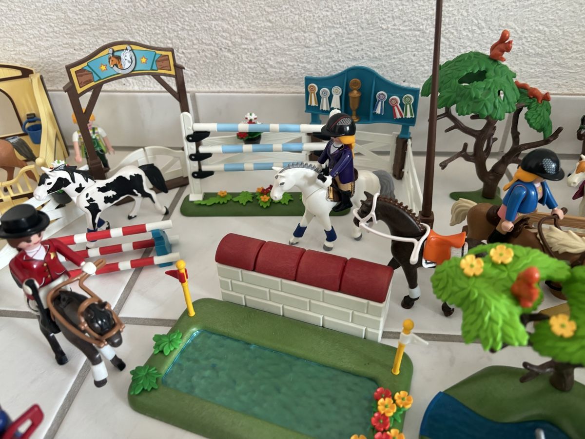 Playmobil Giocattoli: Grosse Playmobil Pferde Sammlung diverse Sets – Usato da Uetikon am See venduto da Winnieclaudia 3