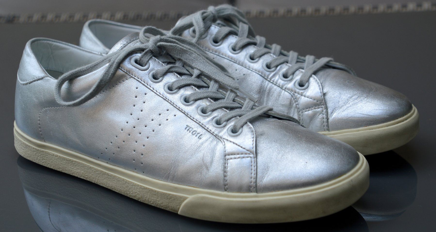 Celine Scarpe da donna: Schuhe Celine chaussures .40 – Usato da Collonges venduto da arashee 2