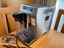 Machine à café DeLonghi Prima Donna XS De Luxe état neuf
