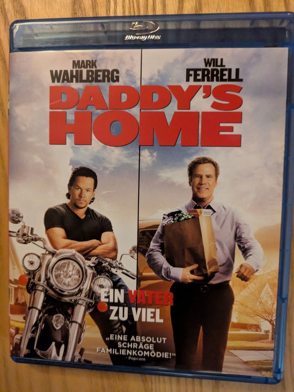 Tutti i DVDs: Daddy's Home - Blu-ray mit Will Ferrell & Mark Wahlberg – Usato da Männedorf venduto da Pacer19