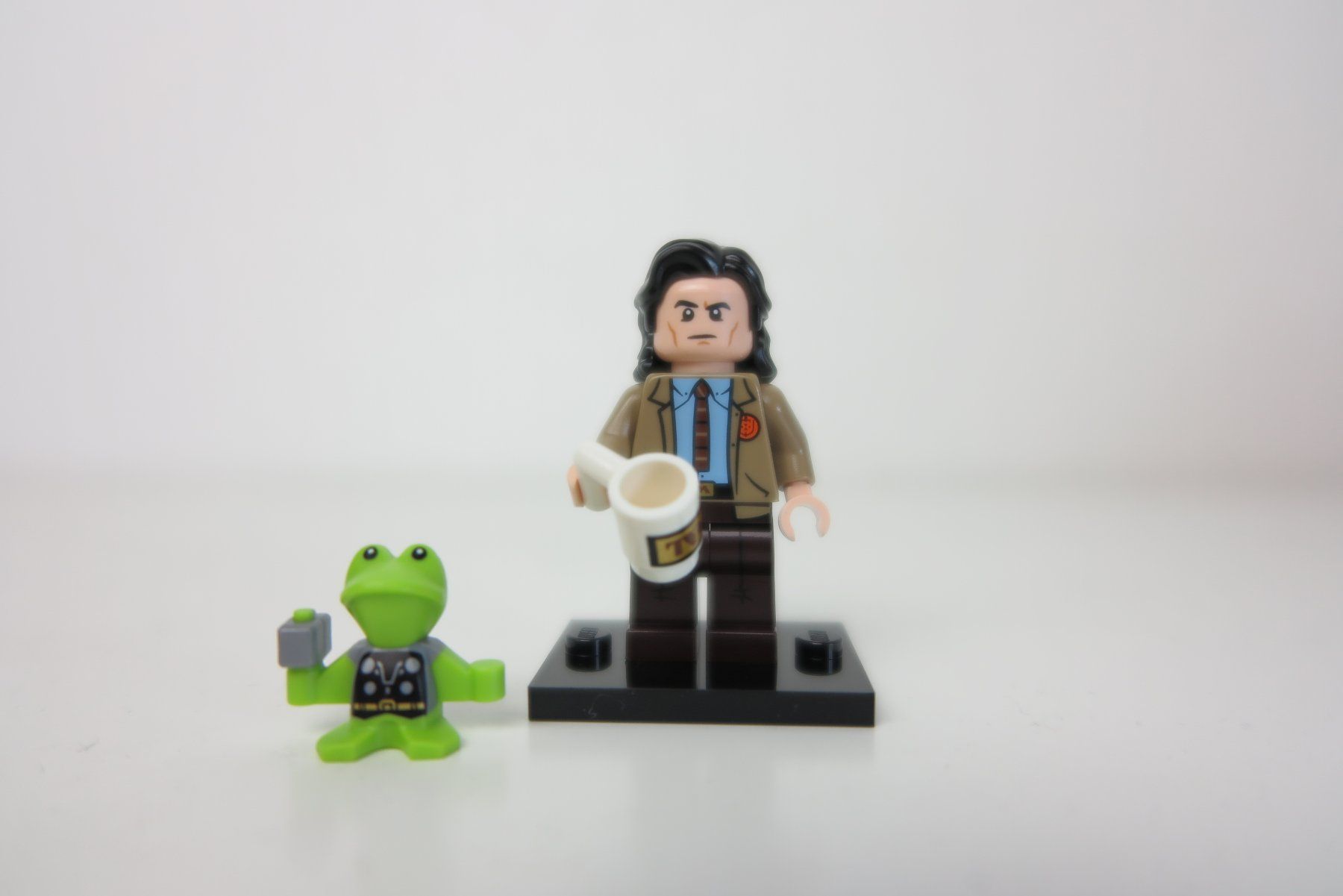 Lego Giocattoli: LEGO Minifigur CMF Marvel Studios Loki – Nuovo (secondo la descrizione) da Ostermundigen venduto da RG-Collector