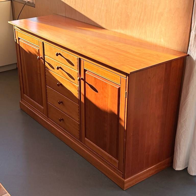Cassettiere: Sideboard Form 75 Dänemark, Kirschbaum massiv – Usato da Zürich venduto da ecr_p9n5