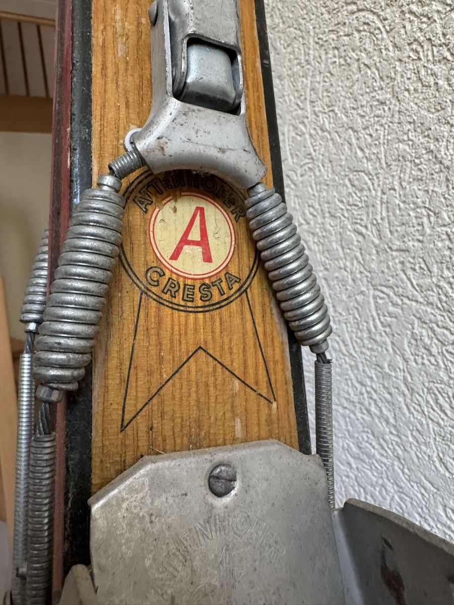 Sci: Attenhofer Cresta Skis Antik – Usato da Trélex venduto da stripedthrift 2