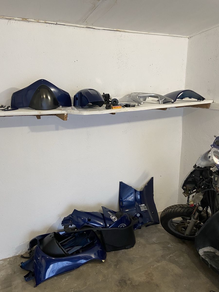 Honda Scooters: Honda NES @ 125 – Defekt aus Vétroz von fre_b2fh 1