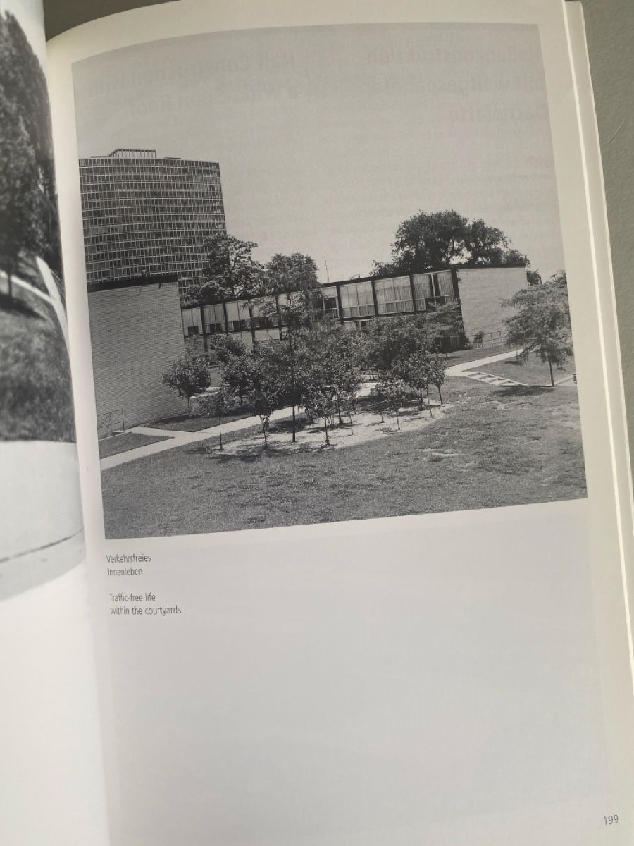 Libri: Mies van der Rohe by Werner Blaser - Architecture Book. – Usato da Zürich venduto da lesgarcons 4