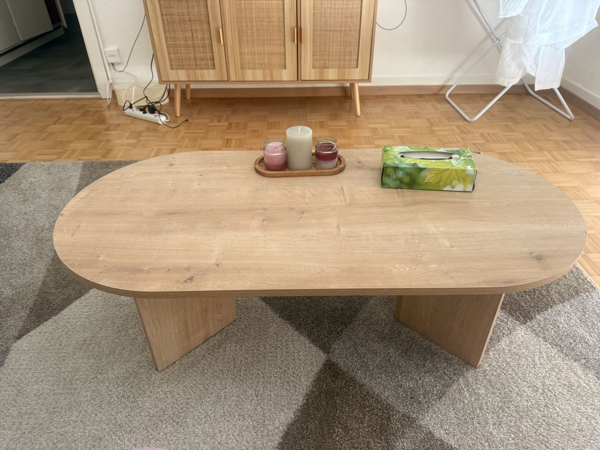 Tables: Table basse pour salon en utilisation depuis 3 mois – Neuf (Voir description) à Fribourg par mar_yf78 2