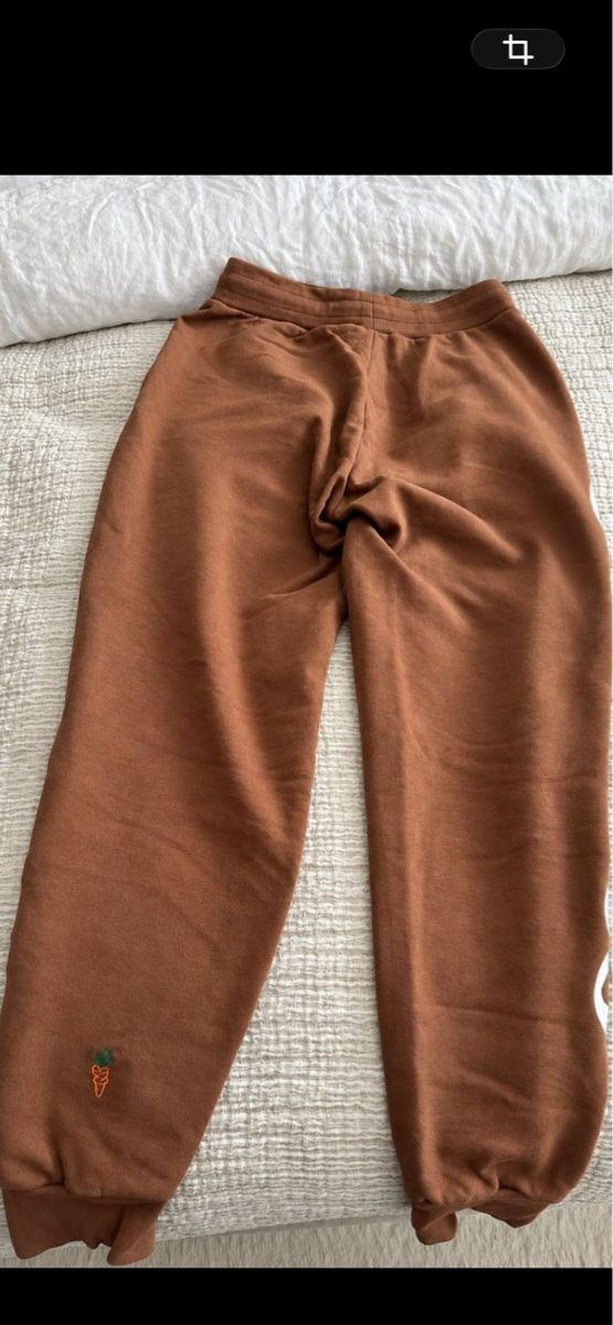 Pantalons: Carrots Trainerhose gr m – D'occasion à Allschwil par selake990673 2