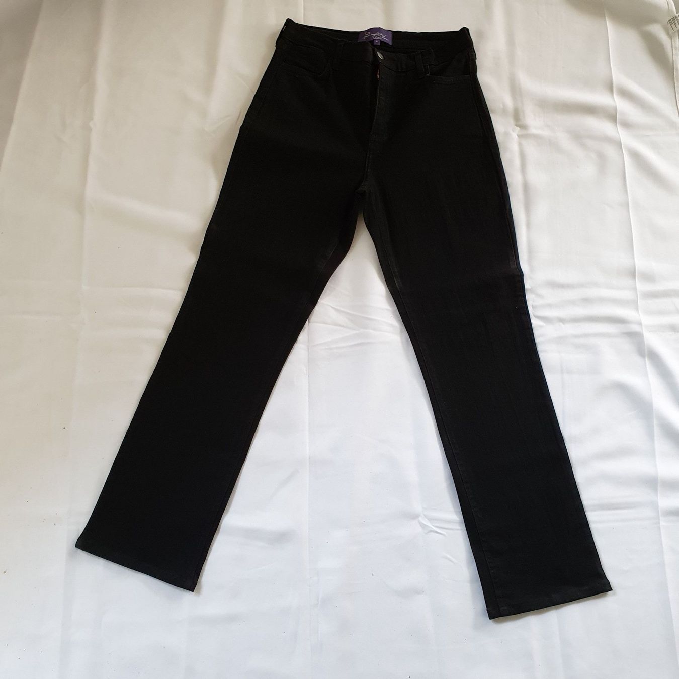Pantaloni: schwarze Stoffhose 38 – Usato da Niederbuchsiten venduto da klengyel