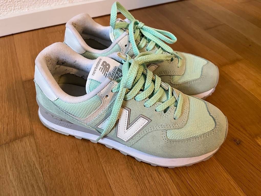 Scarpe da donna: New Balance 574 Mint – Usato da Oberwil (Dägerlen) venduto da schnipta