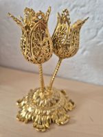 Gold-farbige Tulpenhalterung – Vintage -Deko für Lippenstift