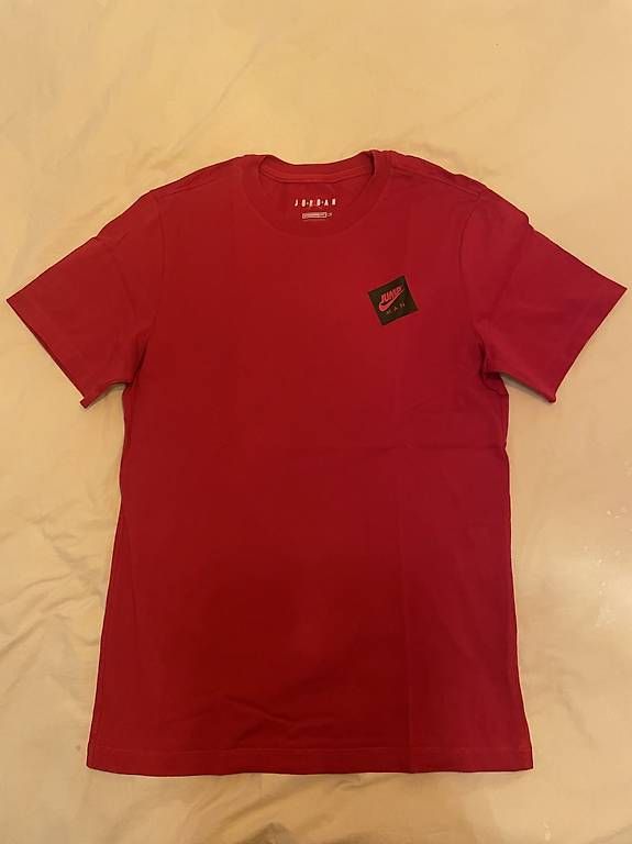 T-shirt: T-Shirt Nike Jordan  – Usato da Fribourg venduto da lma_kc6k