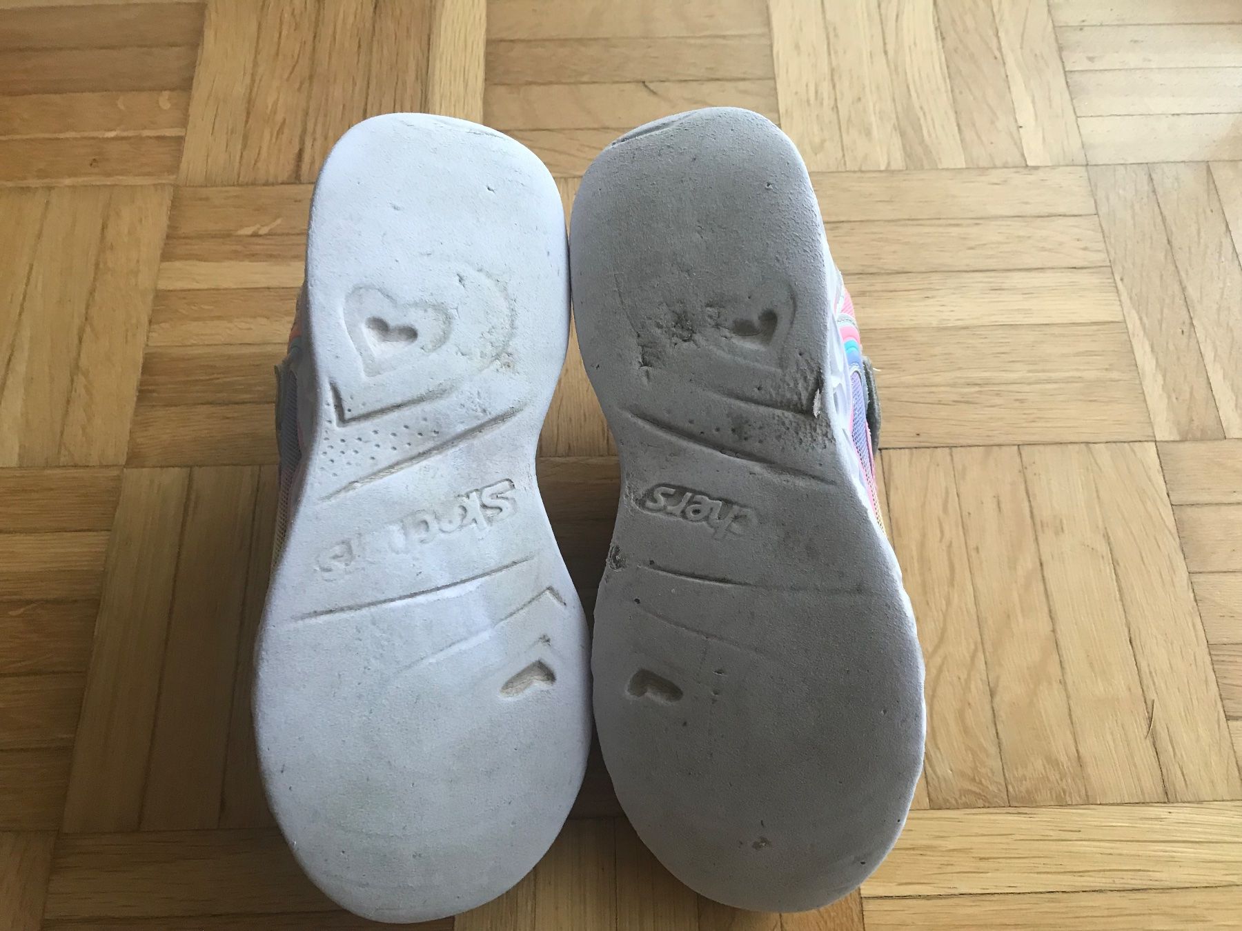 Skechers Scarpe per ragazze: Turnschuhe von Skechers Grösse 32 – Usato da Emmenbrücke venduto da Hathor123 4