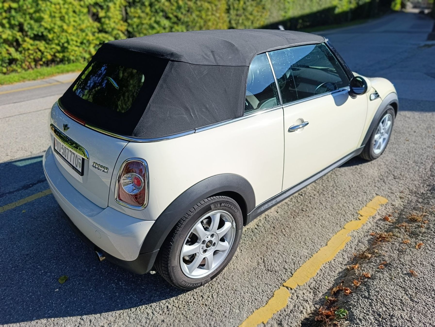 Mini Automobili: Mini Cooper Cabrio Steptronic – Usato da Aubonne venduto da jpiteira 1
