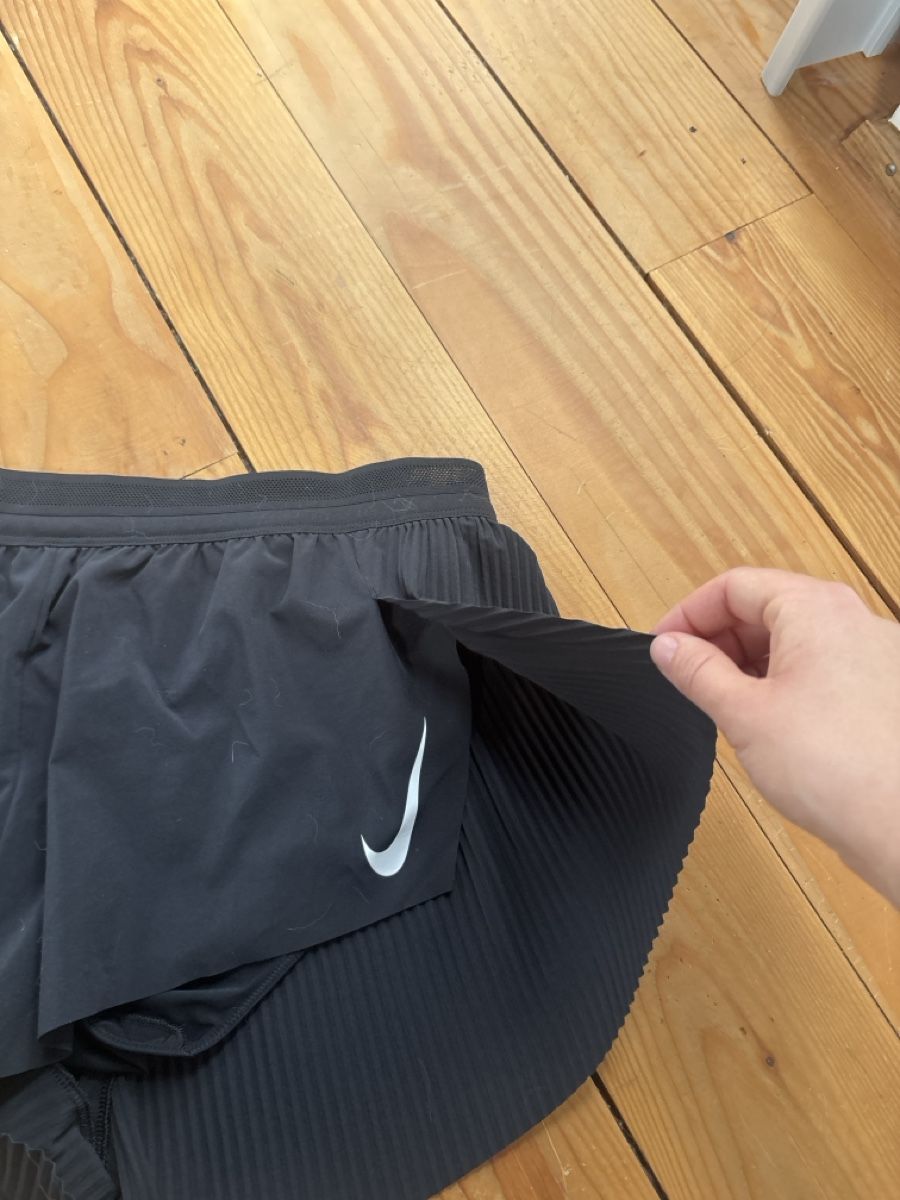 Nike Pantalons: Short aeroswift Nike – D'occasion à Zürich par glaswag 3