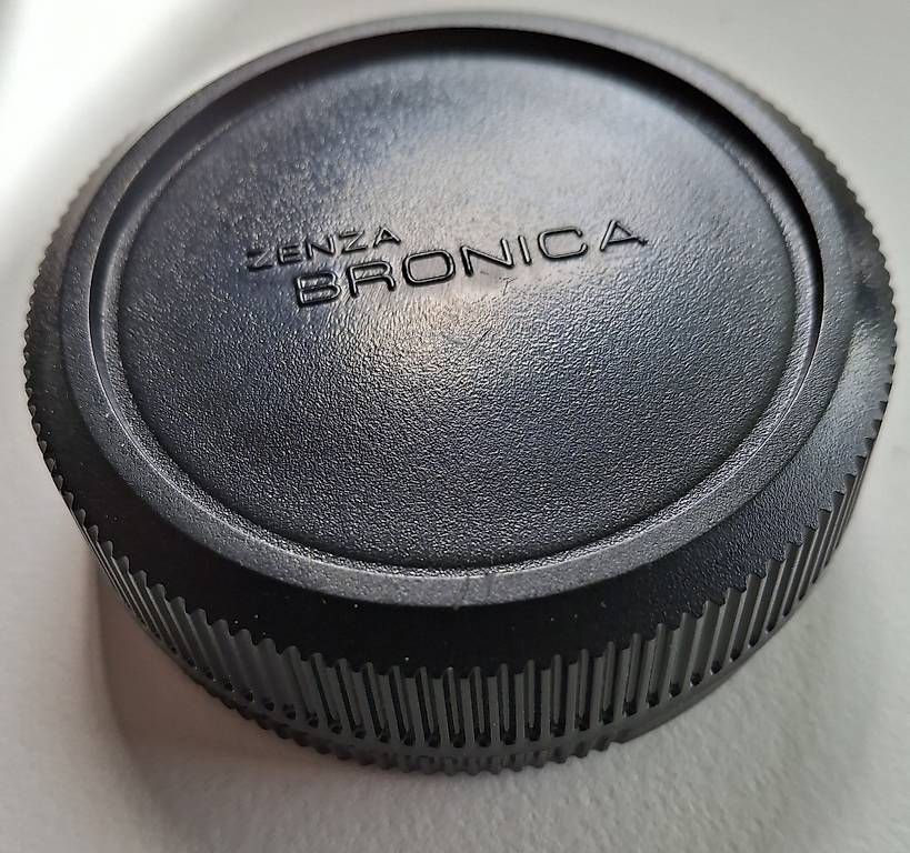 Bronica Obiettivi: Zenza Bronica Objektivdeckel Set + Gehäusedeckel – Usato da Rüti ZH venduto da Liliane_market 3