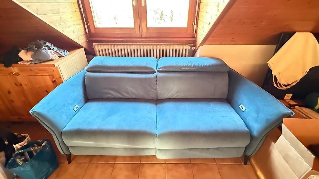 Divani: Canapé deux places  – Usato da Essertines-Rolle venduto da flo_y6p8
