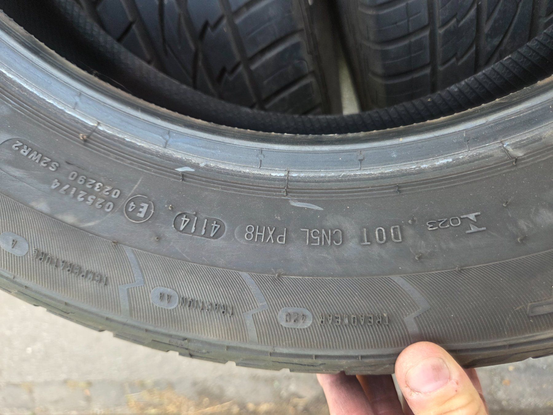 Pneus & Kompletträder: 225 / 55 R 18 – Gebraucht aus Fischbach-Göslikon von Emanuel.Bardhi 3