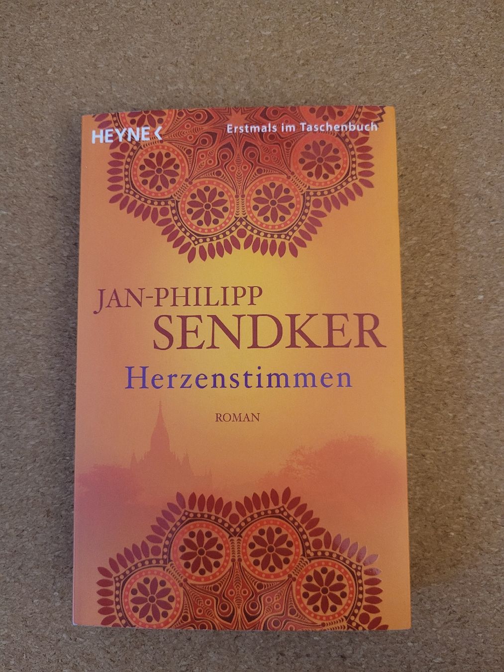 Libri: Jan-Philipp Sendker - Herzensstimmen Roman – Usato da Perlen venduto da Safari_23