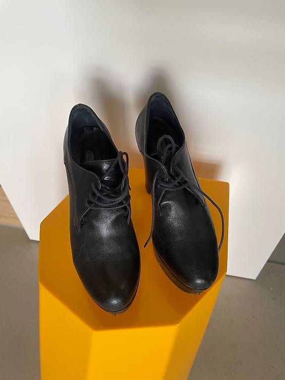 Scarpe da donna: manufacture d'essai Lederschuhe – Usato da Zürich venduto da Grillieren 3