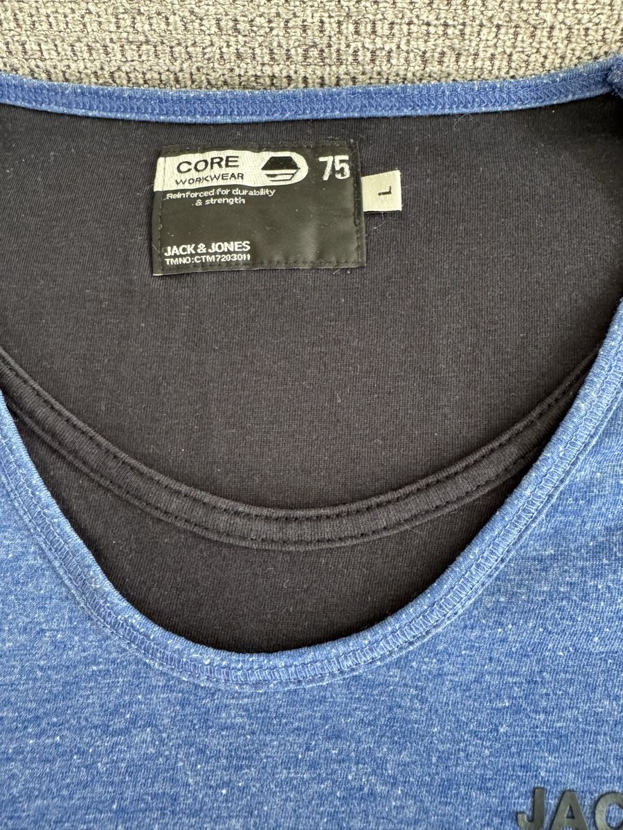 T-shirt: T-Shirt Jack&Jones Grösse L – Usato da Regensdorf venduto da scheissspiel 3