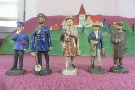 5 antike Spur 1 Figuren 3 LINOL und 2 Elastolin ca.100 Jahre