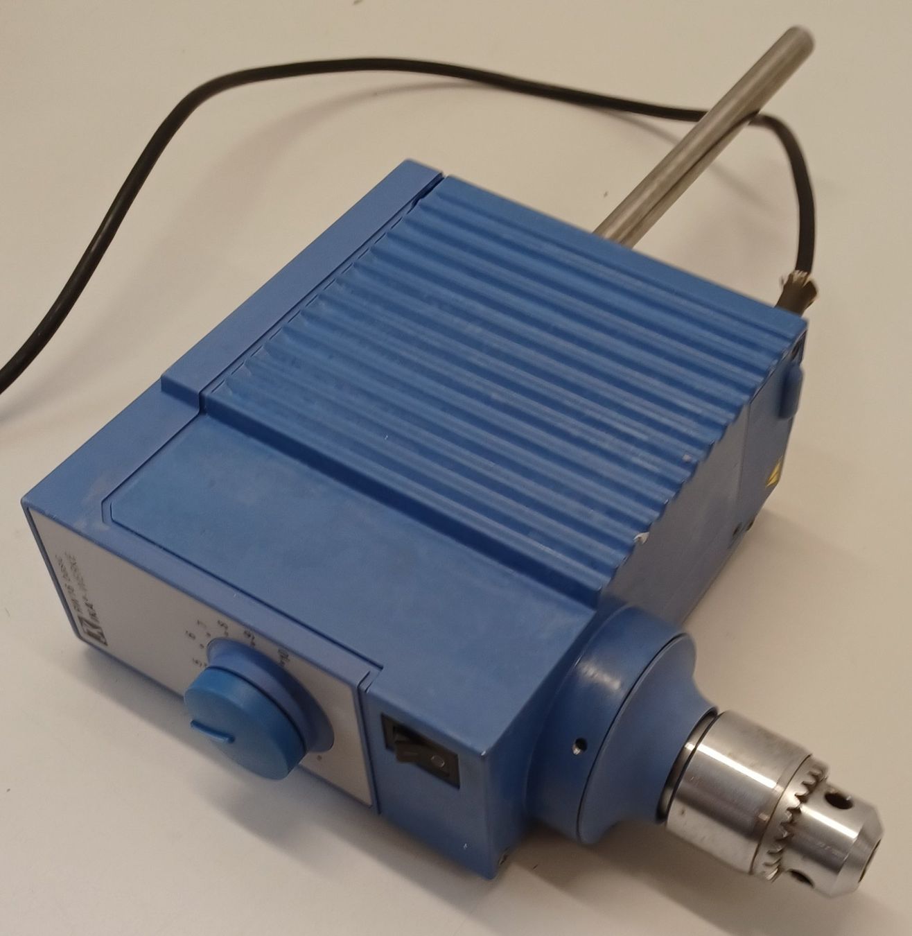 Accessori da laboratorio: IKA RW 16 B Overhead Stirrer – Usato da Niederdorf venduto da LeptonAG_Labor