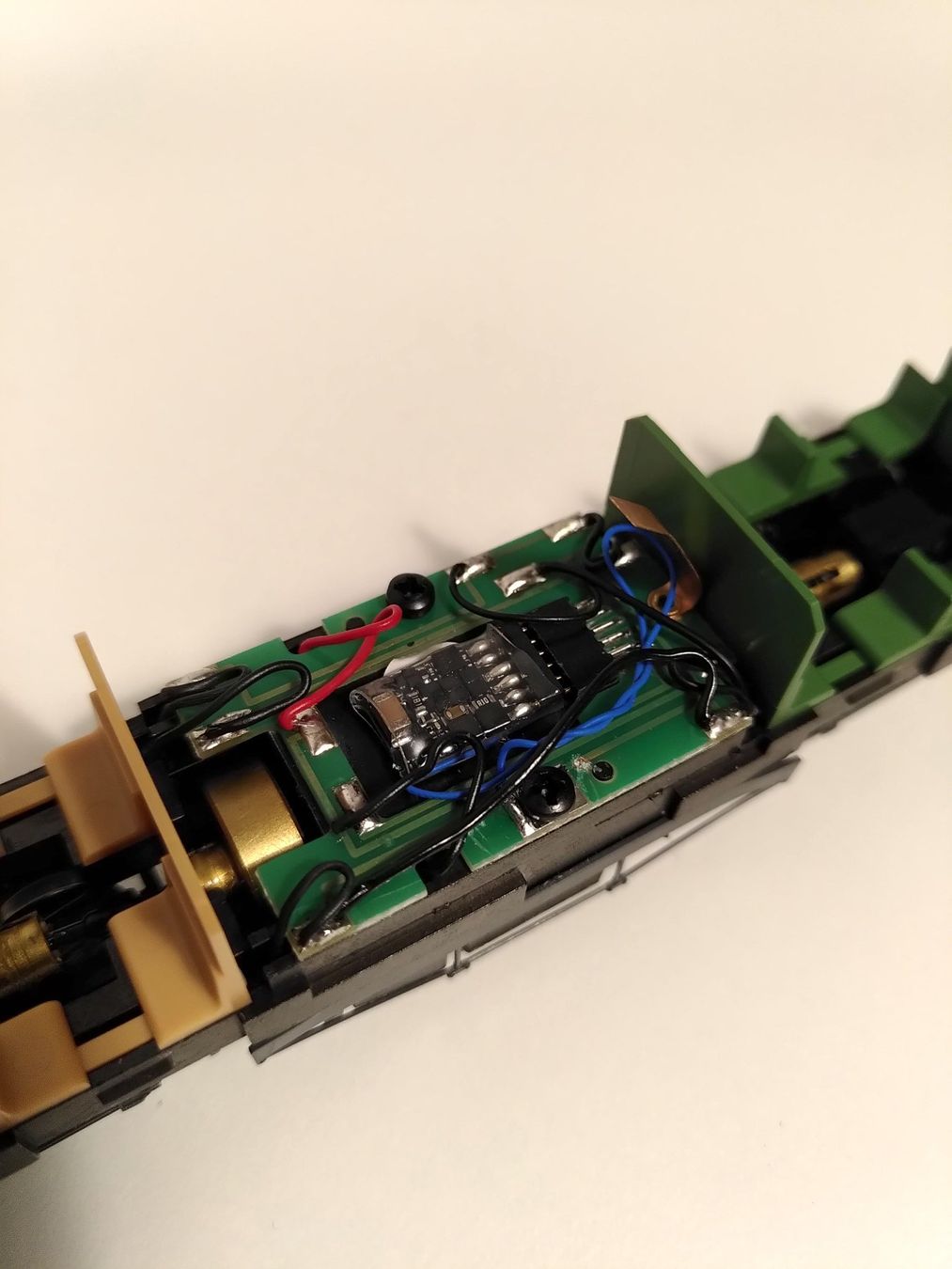Bemo Modellini di ferrovie: Bemo RhB Bernina-Triebwagen ABe 4/4 37 H0m digital – Usato da Naters venduto da Luca099 5