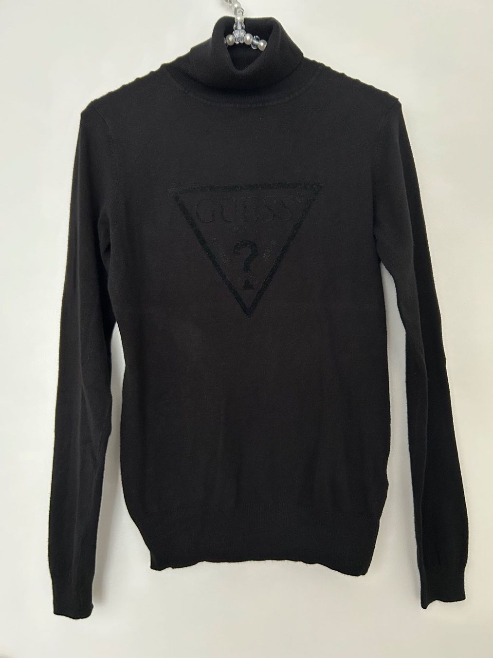 Guess Pulls & Sweat-shirts: Guess Rollkragenpullover, schwarz, Grösse S - Top Zustand! – D'occasion à Horn par Resvi