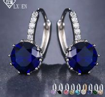 Boucles d’oreilles élégantes avec zirconium
