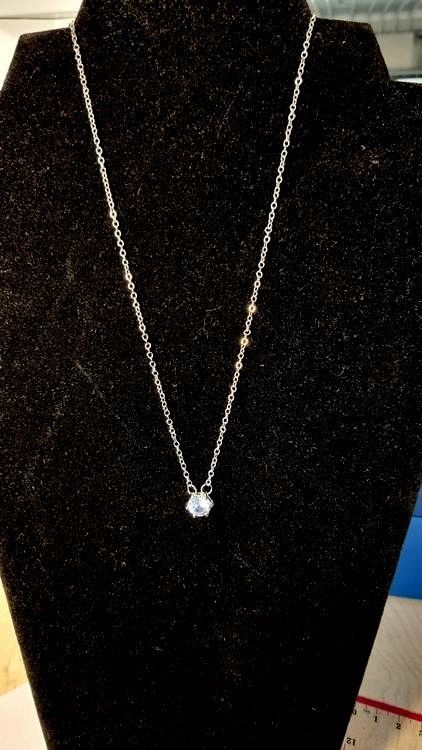 Ketten: Kette mit Glassteinanhänger 44cm – Gebraucht aus Subingen von DENDLE20 1