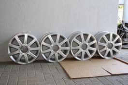 Leichtmetallfelgen / Alufelgen AUDI, Nr. 8E0 601 025 AC