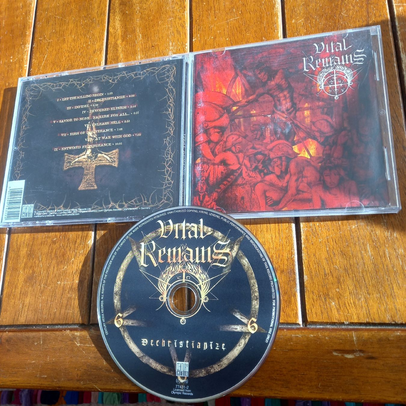 CDs: vital Remains- dechri... – Gebraucht aus St-Cergue von VeganWarrior