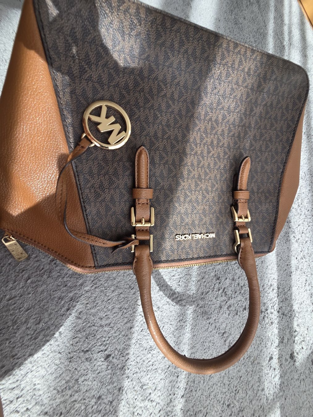 Sacs femmes: Michael Kors Tasche braun monogramm Gesteppte Leder. – D'occasion à Allschwil par actofighter 1