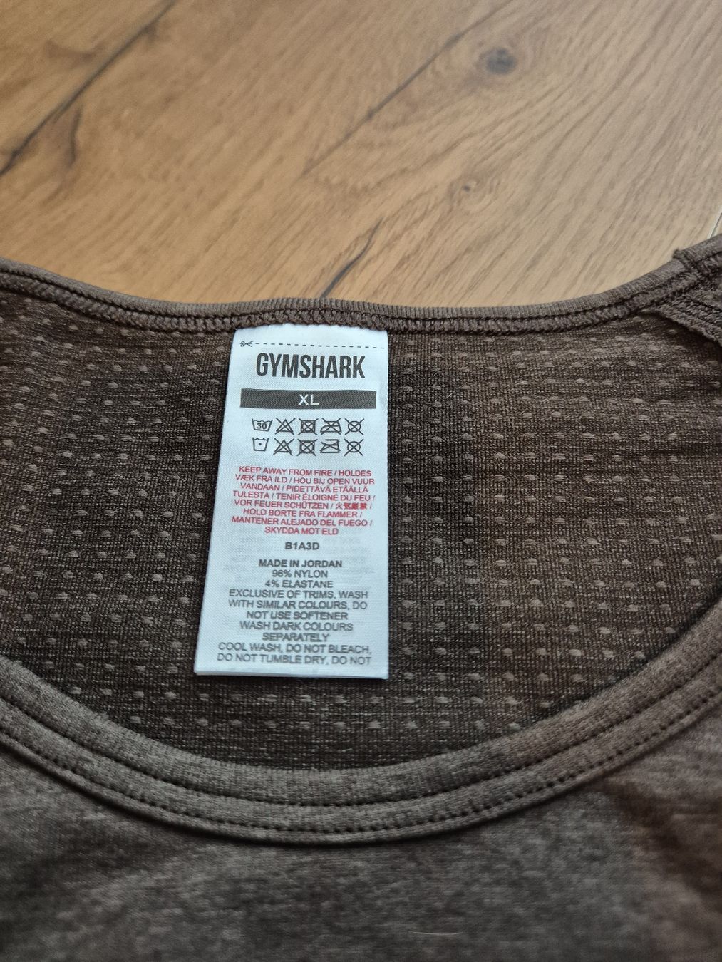 Gymshark Tops: Gymshark Top Gr. XL – Gebraucht aus Wil SG von FionaSmile 1