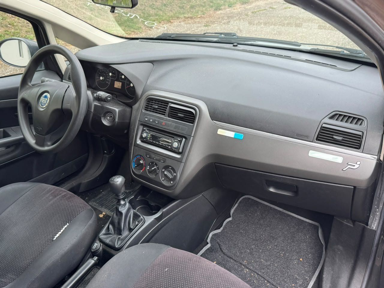 Fiat Automobili: Fiat Punto 1.4 360°, 77 PS – Usato da Feuerthalen venduto da inf_td9t 5