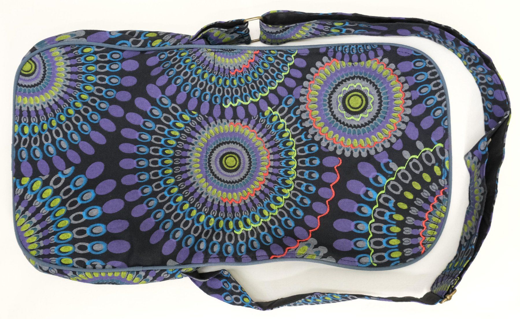 Taschen für Damen: Mandala Tasche Umhängetasche aus Stoff – Neu (gemäss Beschreibung) aus Zürich von Masala-Oase 6