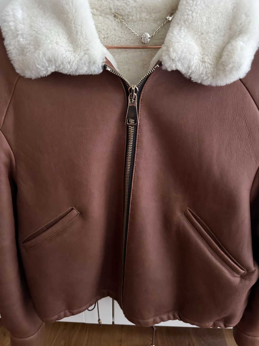 Jacken: Neuwertige Lammfelljacke von Giorgio Rotti – Neu (gemäss Beschreibung) aus Perlen von b.b10 2