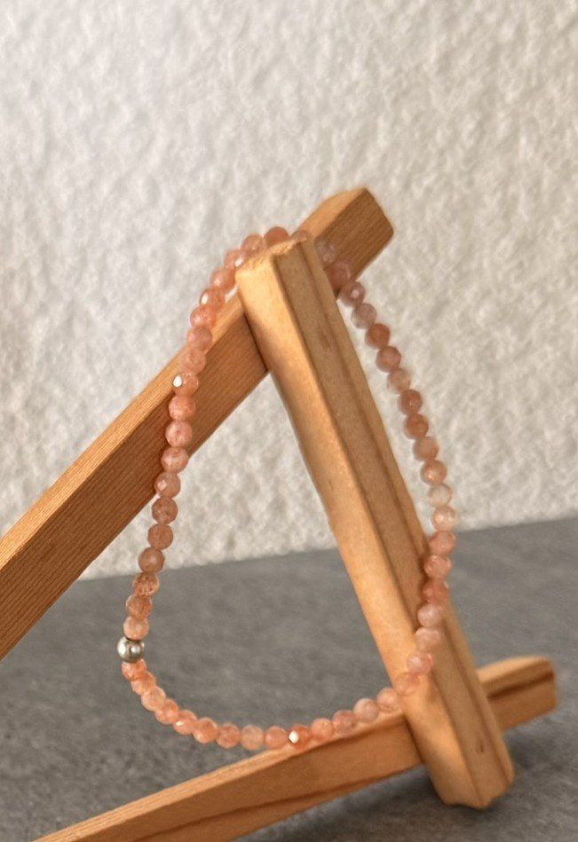 Bracciali & Braccialetti: Edelstein Armband aus Sonnenstein – Usato da Lommis venduto da manmarmi 6