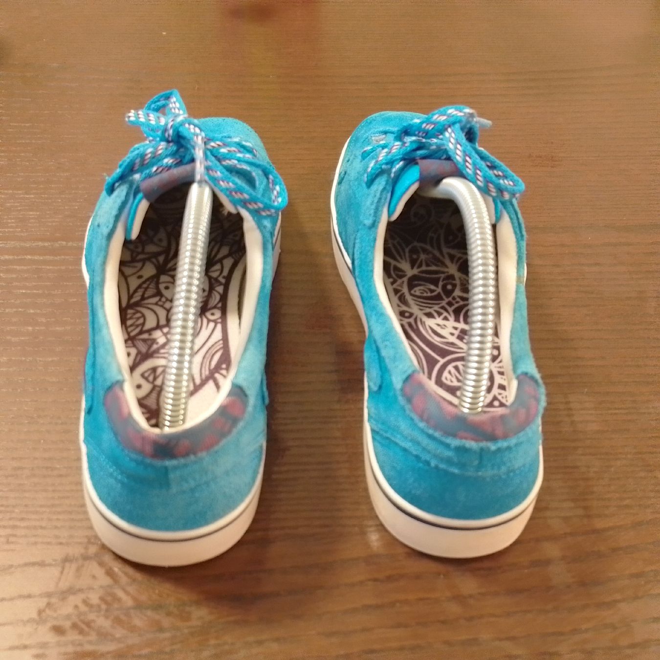 Nike Scarpe da donna: Damen Nike Sneaker in Wildlederoptik – Usato da Uznach venduto da EMaria83 1