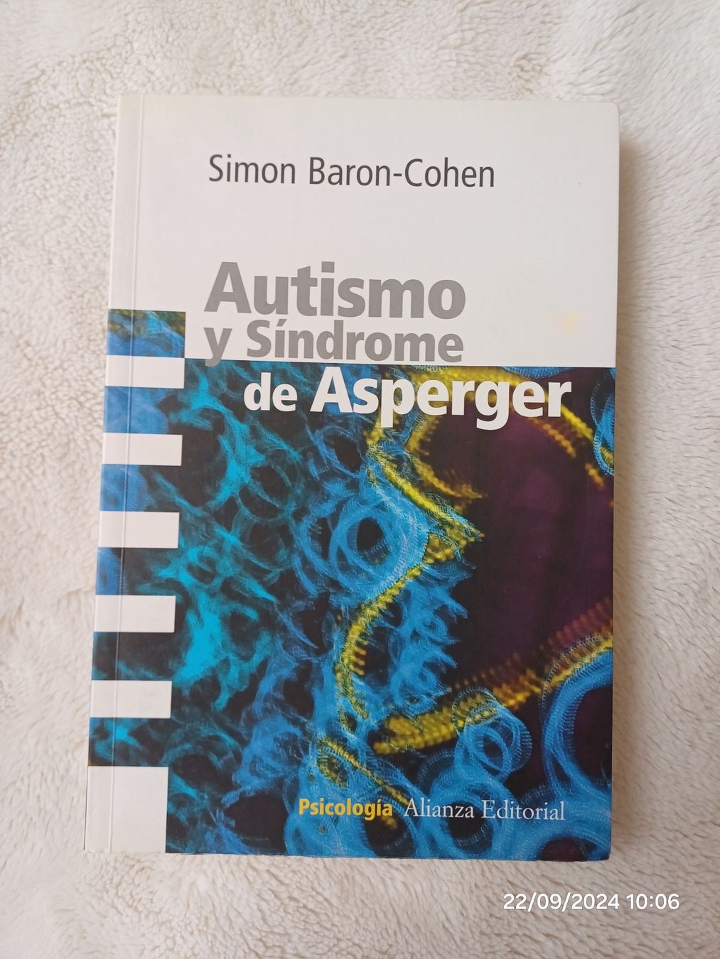 Libri: Spanischen Buch - "Autismo y Sindrome de Asperger" – Usato da Würenlos venduto da JRP_71