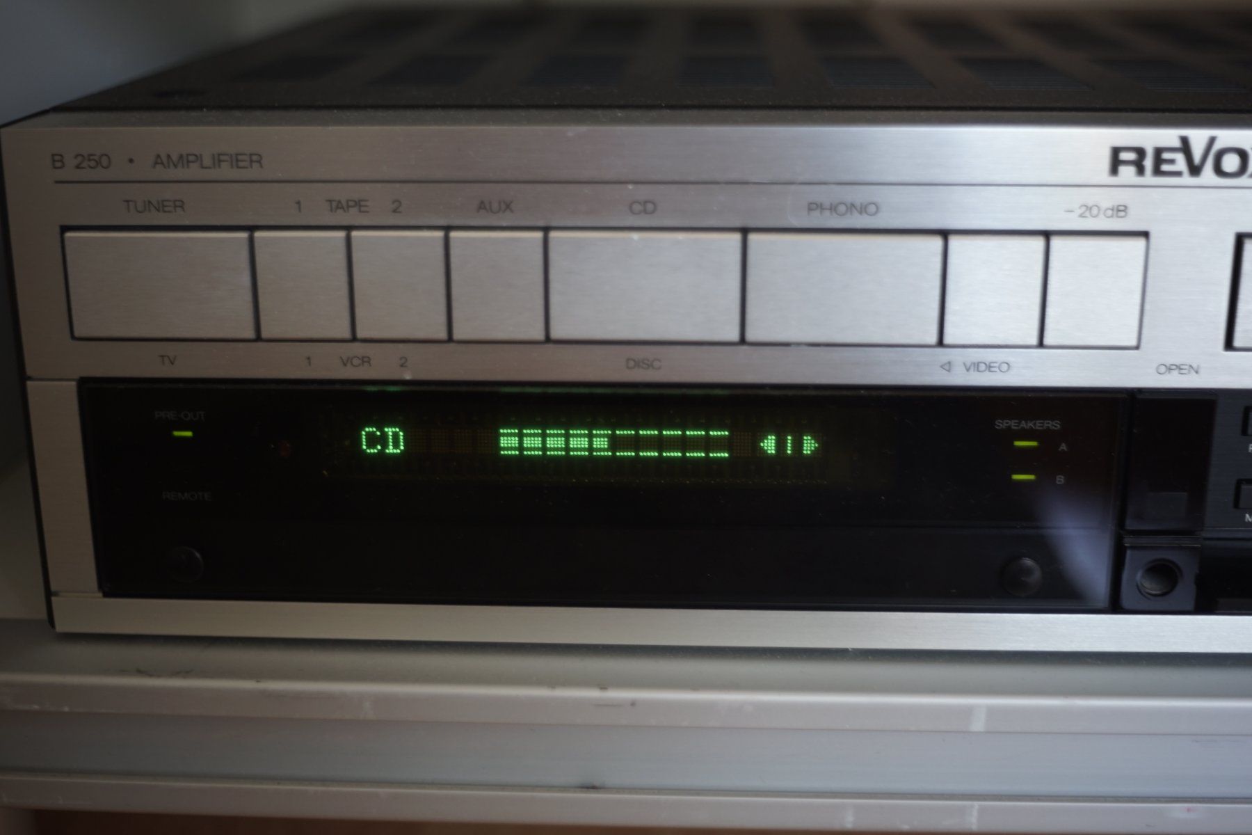 Revox Verstärker: Revox B250 Amplifier High-End – Gebraucht aus Steinhausen von joe_9htr 5