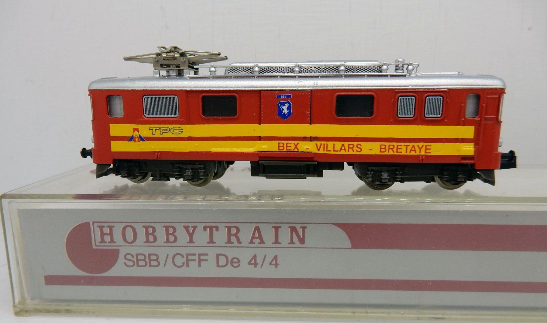 Kato Modellini di ferrovie: N  "BVB"   "Bex - Villars - Bretaye" - Motrice  De 4/4  - 11 – Usato da Locarno venduto da Gudrun2