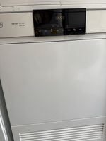V-Zug Adora TL-WP Tumbler, Top Zustand, sofort abholbereit 