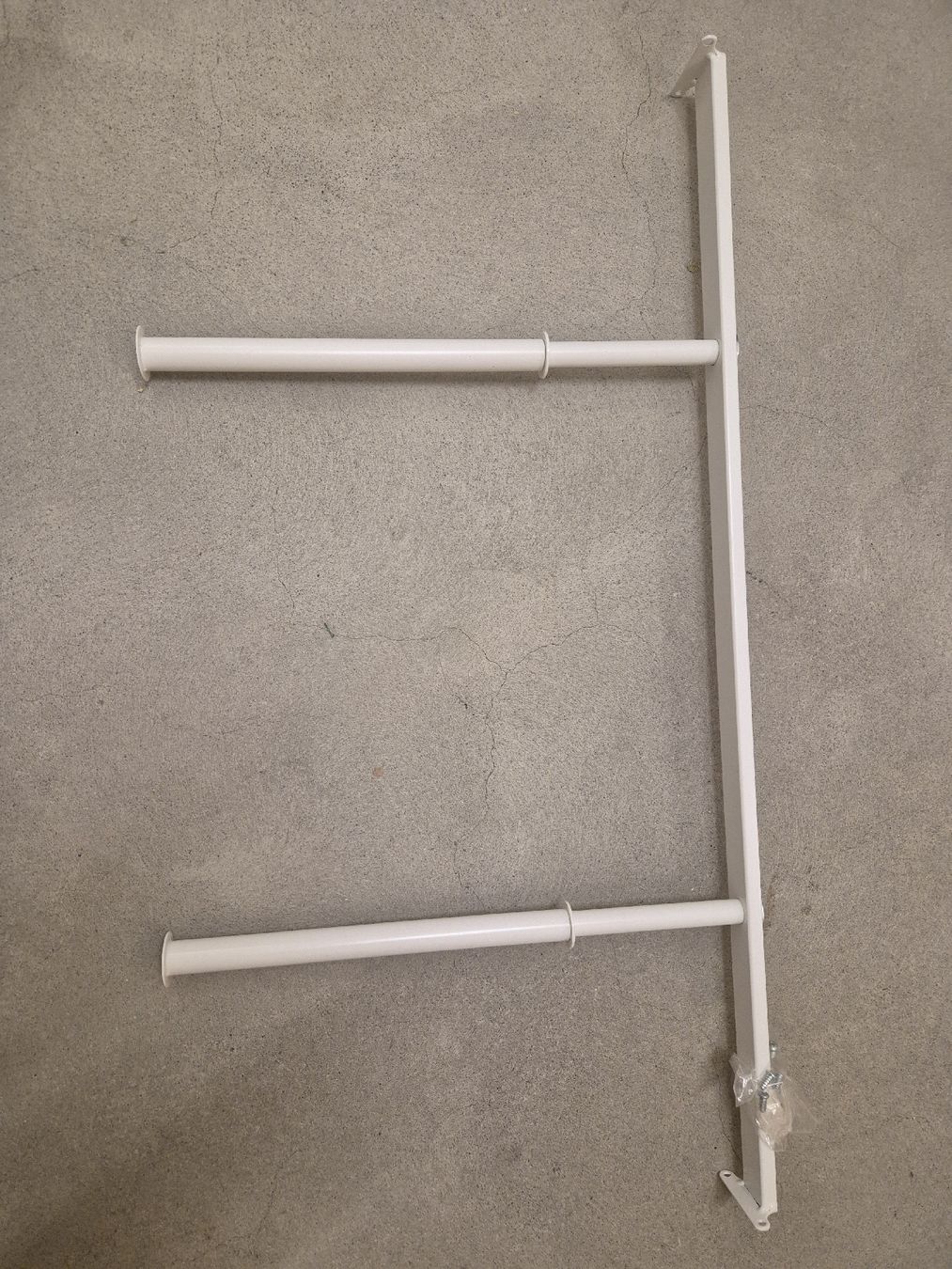 Ikea Garderobe: IKEA Pax Komplement Kleiderstange ausziehbar – Gebraucht aus Au ZH von kayha 1
