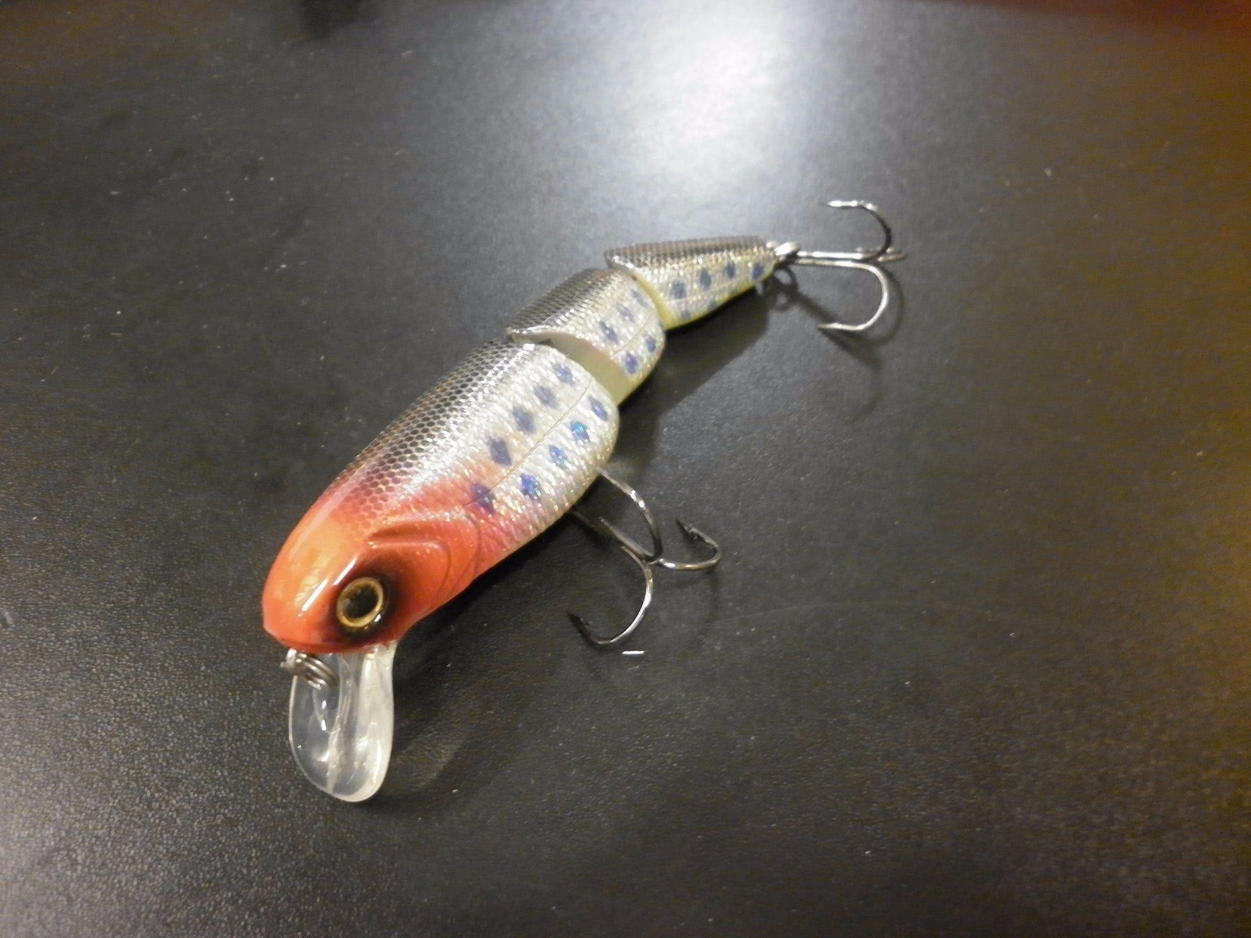 Esche: V-Joint Minnow 11 cm col. 08 – Nuovo e nell'imballaggio originale da Fribourg venduto da versus702 1